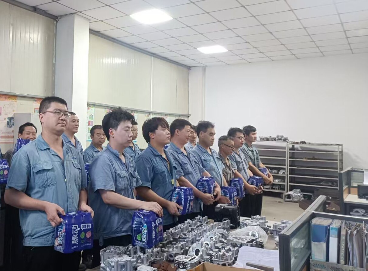 戰(zhàn)高溫、保生產(chǎn)、送清涼